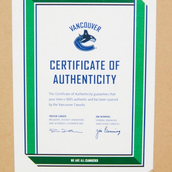 Framed 'Forever A Canuck' Marcus Naslund Print- Authentic Vancouver Canucks RARE - Picture 6 of 6